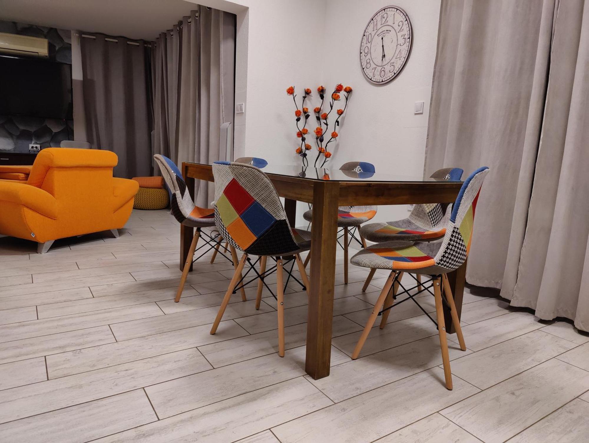 Apartments Villa A - Heating Pool Trogir Eksteriør bilde